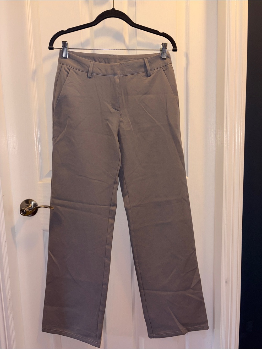 Forever 21 Women’s Straight-Leg Dress Pants